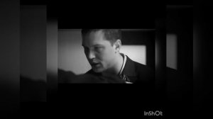 В КОМНАТЕ ОДИН УКРЫЛСЯ В ДЫМЕ СИГАРЕТ (Том харди)