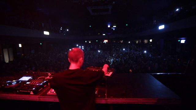 Moritz Hofbauer LIVE @Royal Center Bogota, Colombia смотреть онлайн
