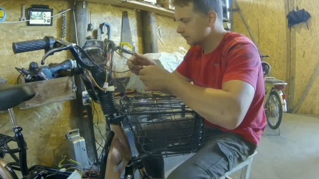 Бешеная табуретка смотреть онлайн