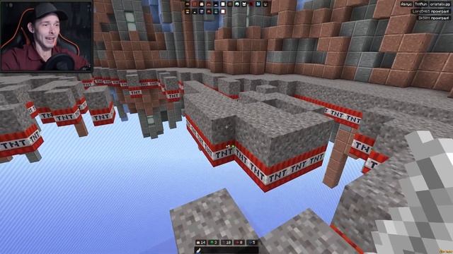 ?МАЙНКРАФТ TNT RUN БЕЗУМНАЯ ГОНКА смотреть онлайн