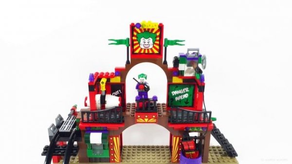 ◉ LEGO DC Super Heroes - DYNAMIC DUO Funhouse Escape┃Обзор ЛЕГО 6857 stop motion build review