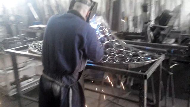 Заготовка основания стола смотреть онлайн