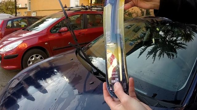 How to Replace wiper blades - 2001 Ford Focus смотреть онлайн