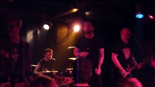 Swingin Utters - Angels Pissing On Your Head - Hafenklang, Hamburg - 25.11.10