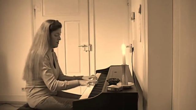 Ballroom Memories - Original Piano Composition by LillyC68 смотреть онлайн