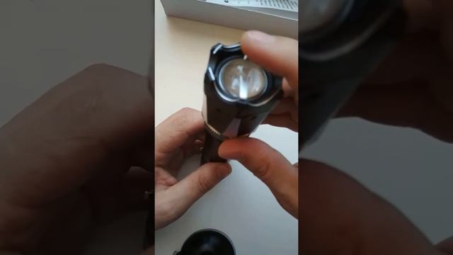 Электрошокер фонарь Молния YB 1312 смотреть онлайн