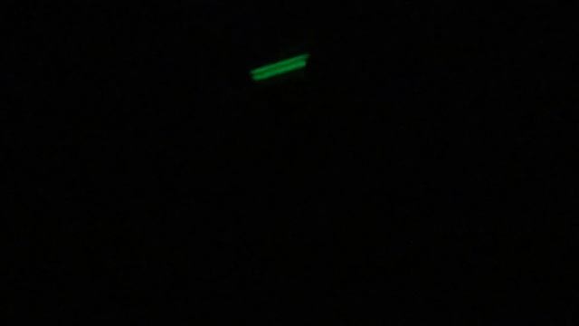 Светящийся брелок без батареек. Светит 10 лет NITE TRITIUM GLOWRING