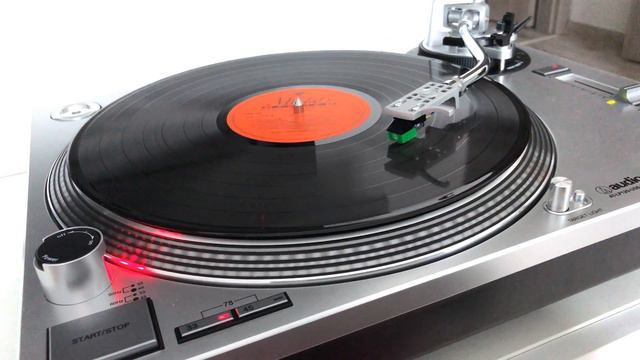 Czesław Niemen - Sen o Warszawie (VINYL PLAY) смотреть онлайн