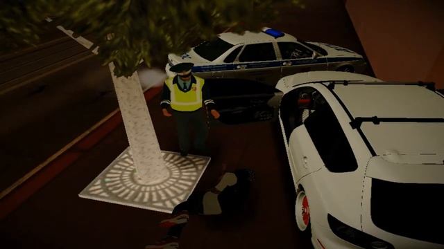 Mazda 3- белый ангел уходит от полиции... смотреть онлайн