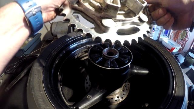 How to change the Rear Wheel Hub Damper of your Motorcycle ( wheel change ) смотреть онлайн