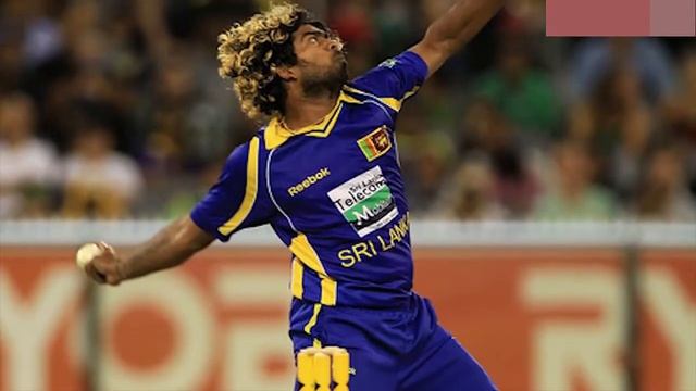 Top 5 Greatest Bowlers with Amazing Bowling Actions /Ahmed Tv смотреть онлайн