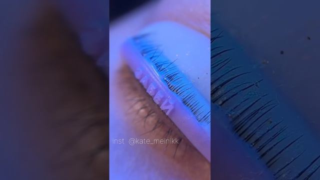 Забей на всех критиков ? #ламинированиересниц #ламинированиересницобучение смотреть онлайн