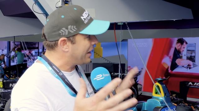 Access All Areas: NextEV's NEW Garage! - Formula E смотреть онлайн