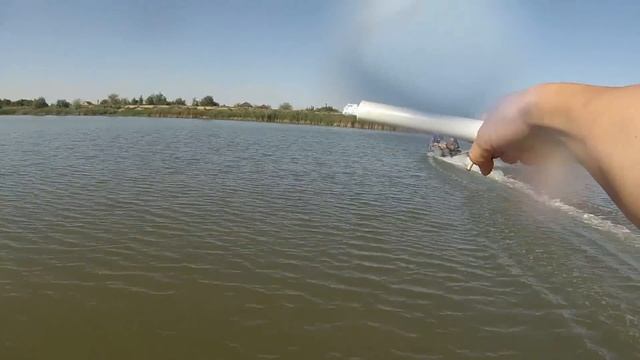 Батины лыжи валят.! snow skiing on water