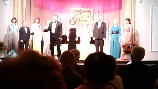 на качелях смотреть онлайн