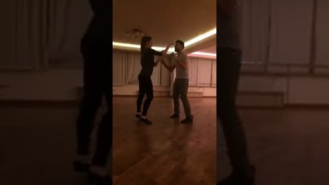 Простой кусочек в бачате смотреть онлайн