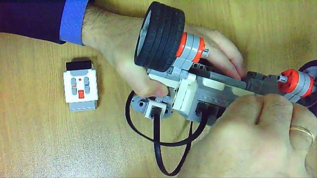 Как управлять EV3 без программирования. Дистанционное управление роботом EV3. Для начинающих смотреть онлайн