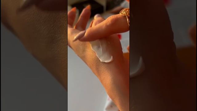 Солнцезащитный крем с Wildberries ? смотреть онлайн