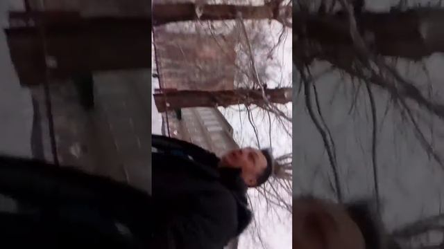 Осторожно! Пьяный водитель возле Школы 160 г. Новосибирск! смотреть онлайн