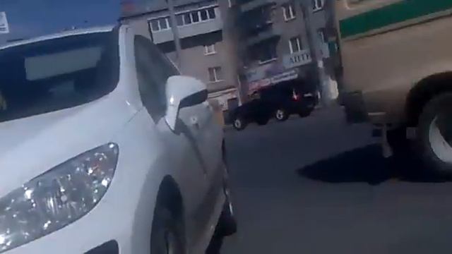 Лизби челяба 23,04,12.mp4 смотреть онлайн