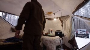 24 Часа с Девушкой в Огромной Палатке |  Печь HYGGELIG в деле