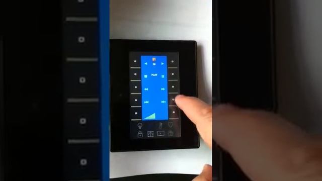 Панель управления "умным домом" CDP от Smart Group смотреть онлайн