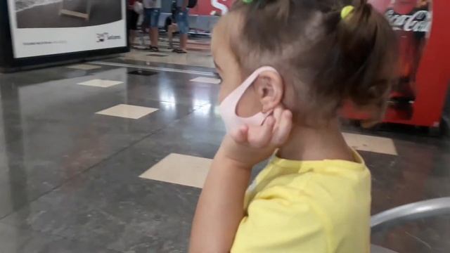 Перелёт Анталья - Запорожье 2020 август. Амелия летит в гости на родину.