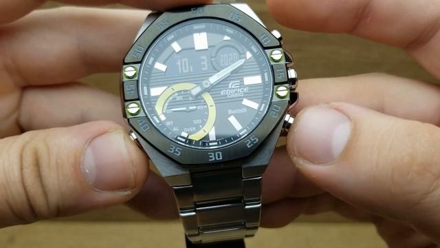 Casio Edifice ECB-10 - Setting time and date tutorial смотреть онлайн