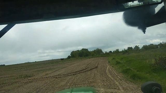 Град в первый день лета. (2020г) смотреть онлайн