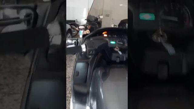 Restauración terminada Honda Pacific 800 смотреть онлайн