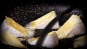 Жареный камамбер