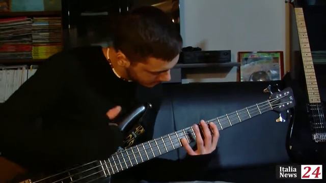 Intervista al bassista Antonio Vitelli - Italianews24 смотреть онлайн