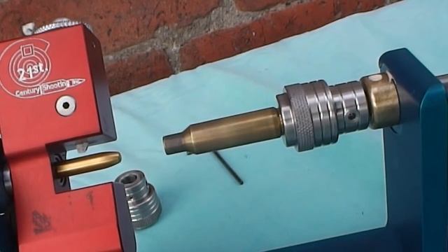 21stcenturyshooting.com Neck Turning Lathe - set up and use смотреть онлайн