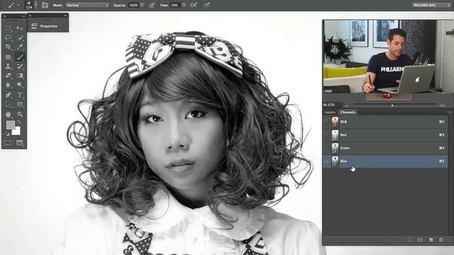How To Cut A Person Out Of A Photo | Photoshop CS5 смотреть онлайн