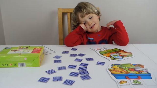 Playing the Lunchbox Game from Orchard Toys смотреть онлайн