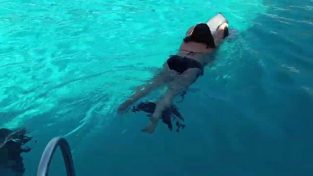 Как поют дельфины! Мой танец с дельфином! Это просто СУПЕР!!! смотреть онлайн