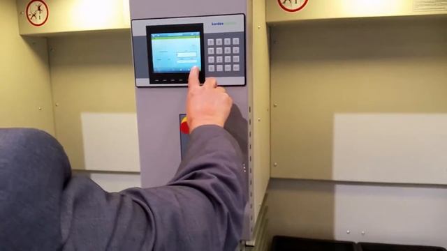 Новая разработка автоматический склад с двумя окнами доступа |www.kiit.ru| концепция Kardex смотреть онлайн