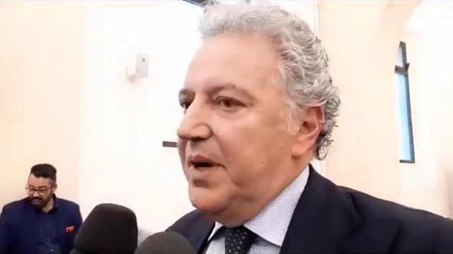 Michele Marone per la presentazione della Lega смотреть онлайн