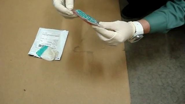 В аэропорту Кольцово задержали две партии опасных фитилей для газовых светильников смотреть онлайн