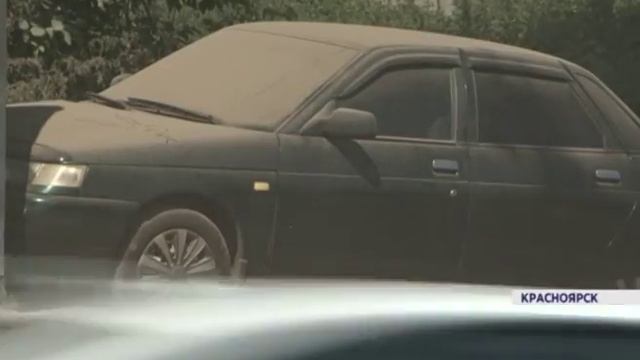 Разбитые бамперы и клубы пыли: что творится на объезде улицы Копылова смотреть онлайн