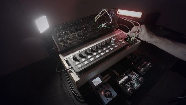 Borderline - Synths live performance, Behringer k-2, X-Touch Mini, VCV Rack ( Dark ambient music ) смотреть онлайн