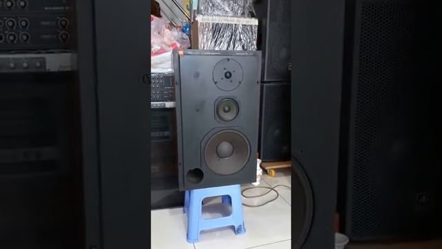 Cưa hàng Che nguỷen test loa JBL_l110 và amply l80v. смотреть онлайн