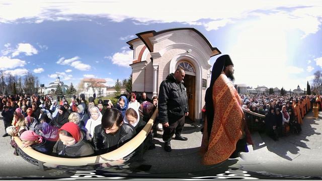 360 Video | Пасхальная панихида у часовни трех убиенных братий (часть I) смотреть онлайн