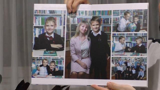 Съемка школьников на выпускной альбом в 4 классе в библиотеке и на улице смотреть онлайн