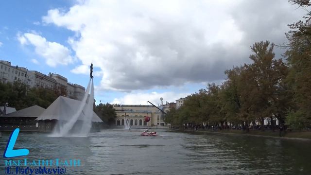 Hoverboard на Чистопрудном бульваре смотреть онлайн