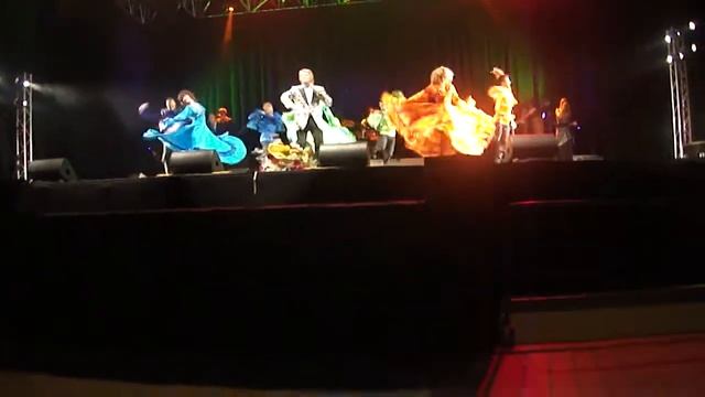 Отрывок Гадай цыганка смотреть онлайн