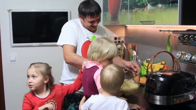 Закрытый омлет в мультиварке REDMOND. Конкурс «Путешествуй вместе с REDMOND». смотреть онлайн