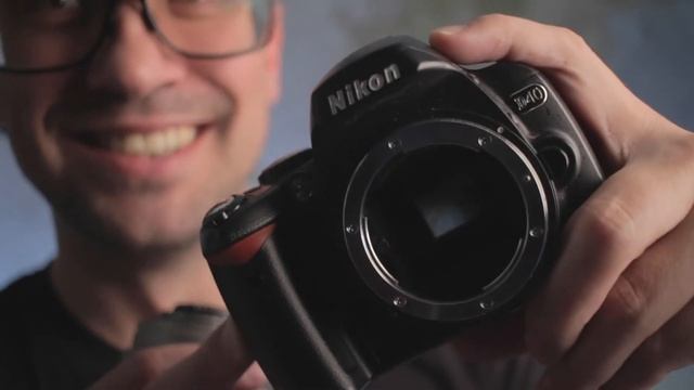 Nikon D40 Reborn! The Old camera has a 6 Megapixel Sensor! смотреть онлайн