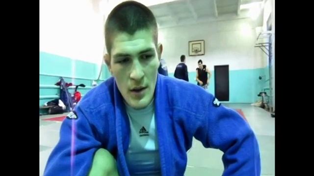 Хабиб Нурмагомедов отвечает на вопросы forum.mixfight.ru смотреть онлайн