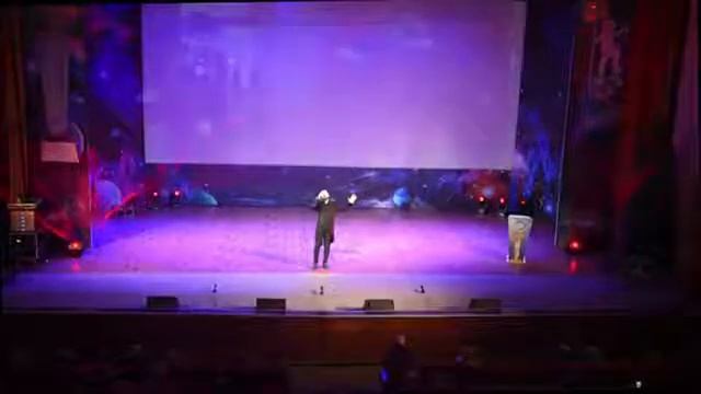 Гела Гуралиа "Smile"( Ч.Чаплин) и" Театр"( Е.Приходько/ К.Габриэлян) смотреть онлайн